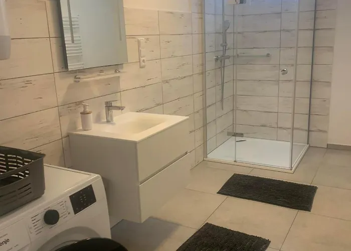 Nebrehovicka, Strakonice. *